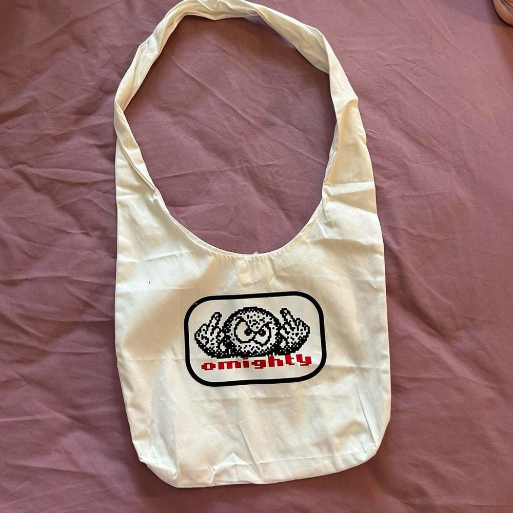 omighty White Shoulder Bag
